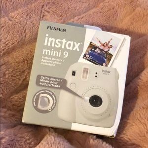 insta mini 9 Grey.. my 2nd one